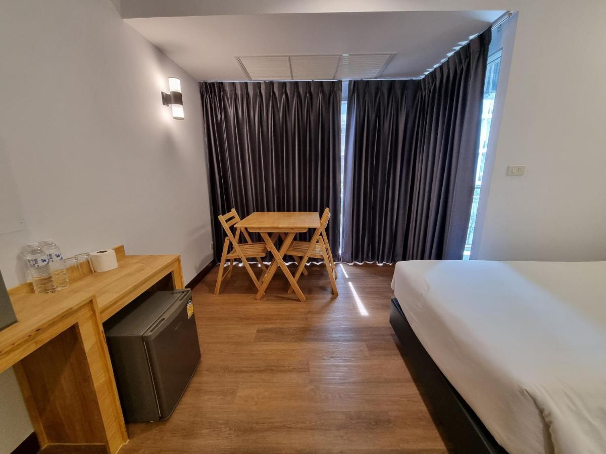The Key Point Hotel Бангкок Екстер'єр фото